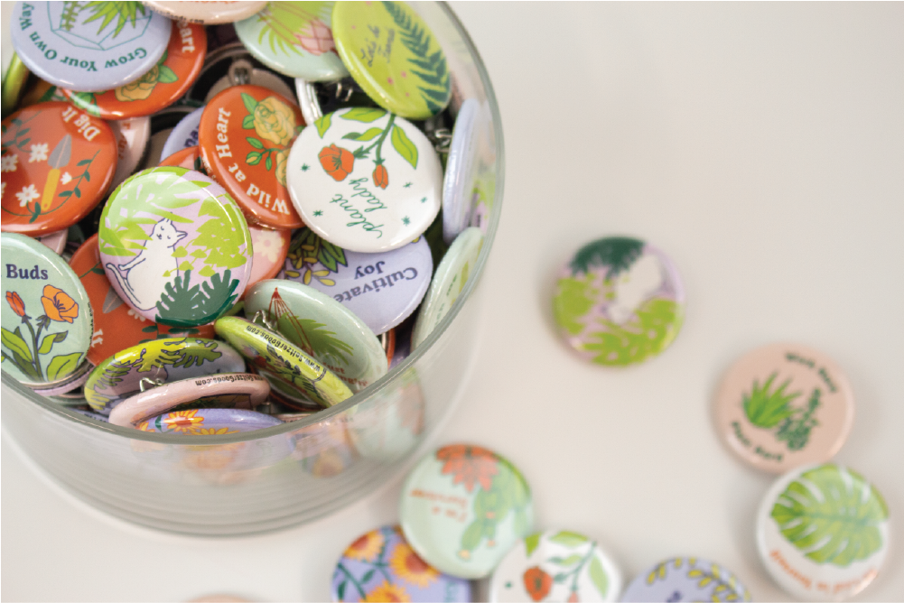 Plant Lover Buttons Assortment (132 Buttons)