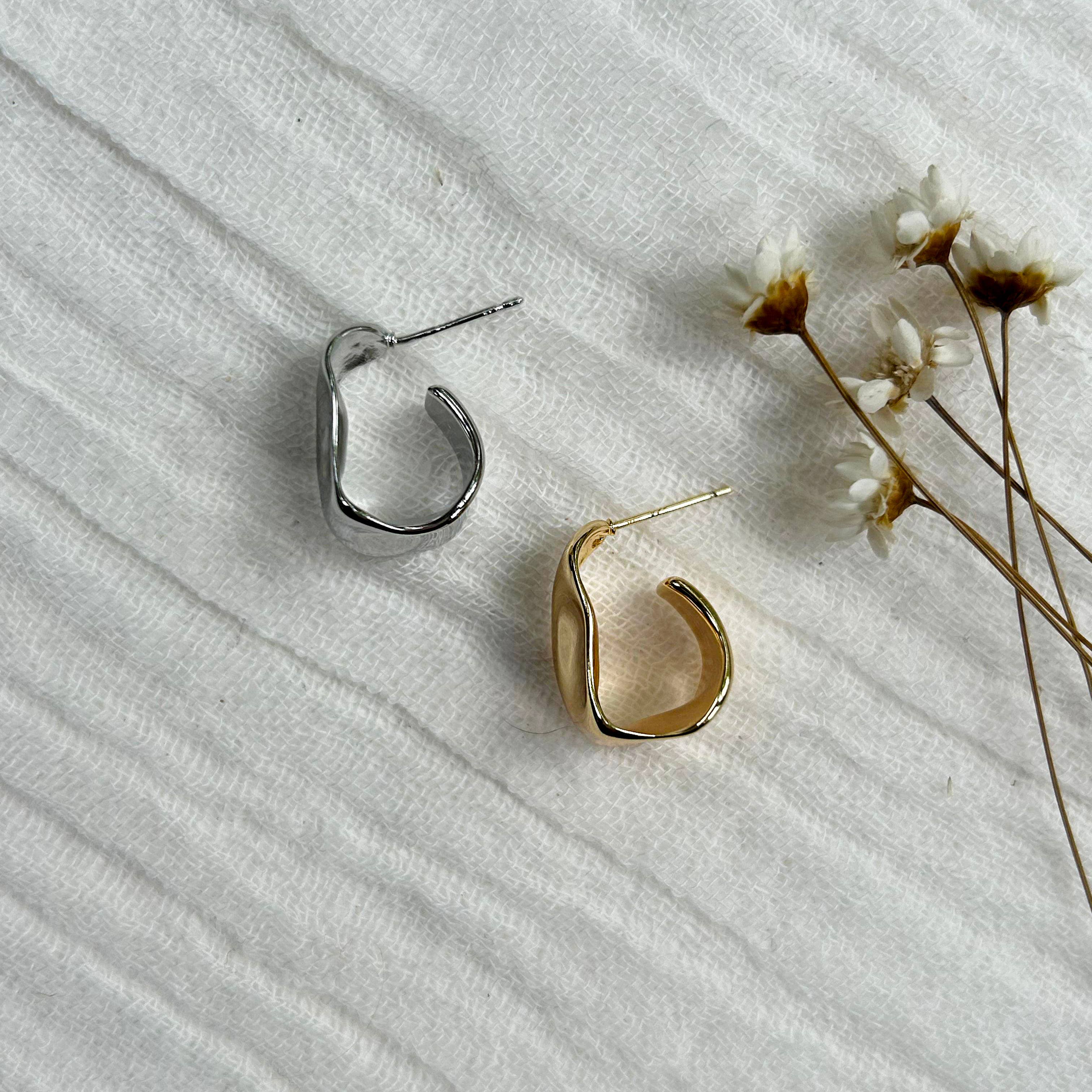 Chunky Teardrop Statement Half Hoops