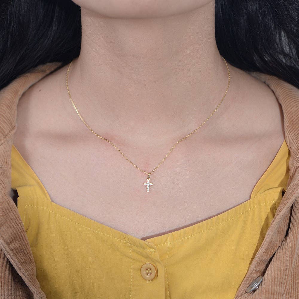Dainty Cross Pendant Necklace