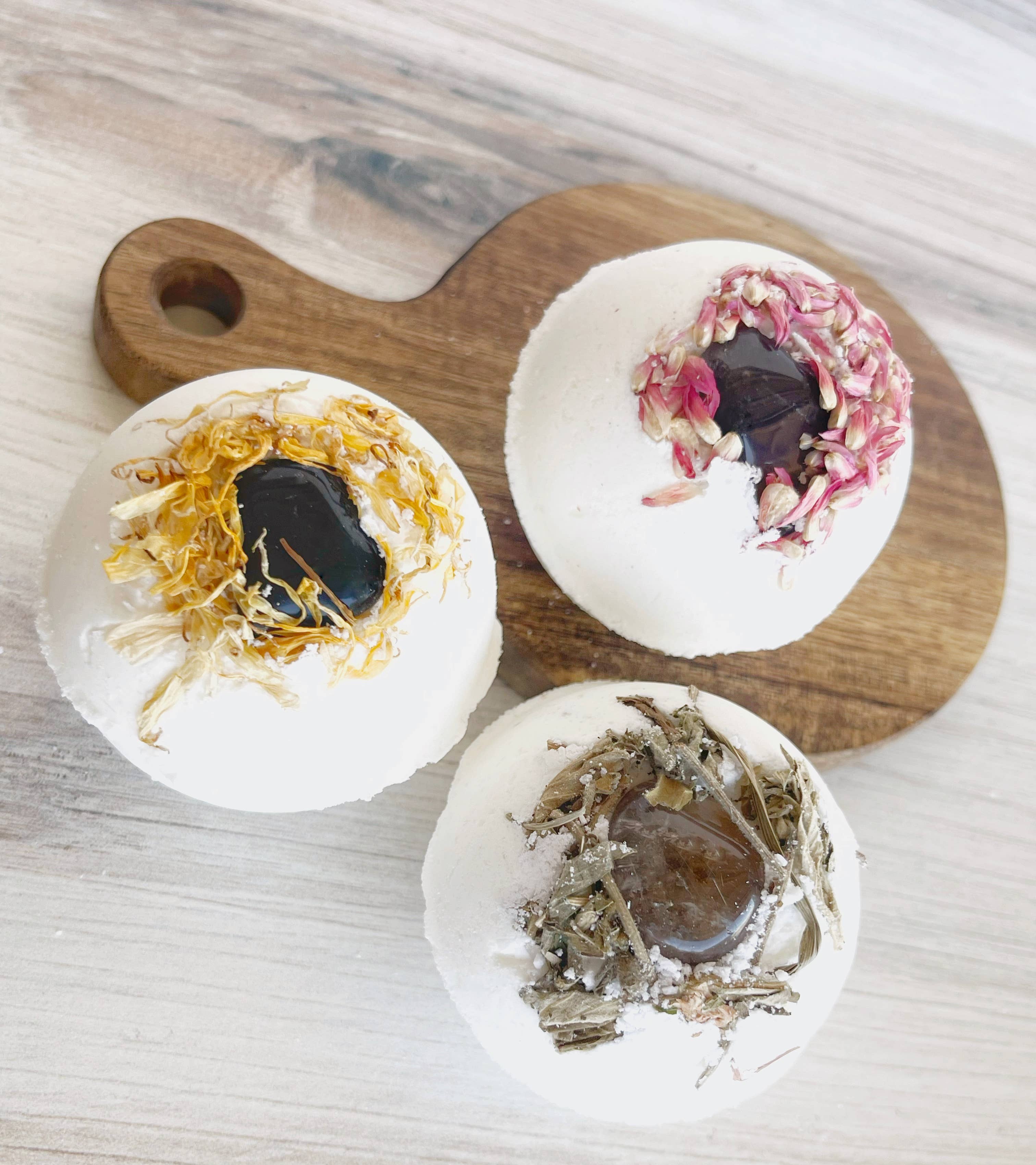 Limited Edition - Smoky Quartz Bath Bomb with Dried Flowers