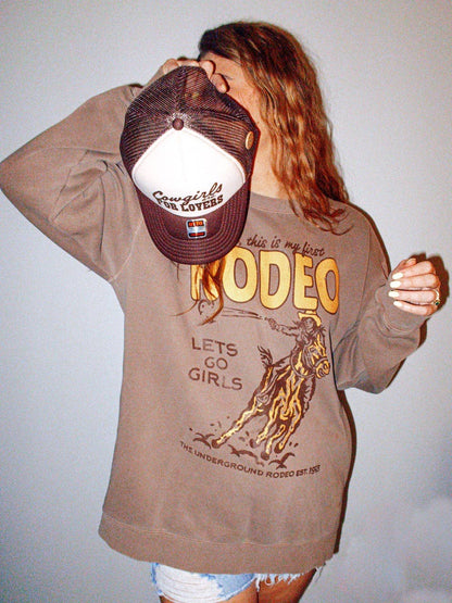 This Is My First Rodeo, Western Oversized Vintage Sweatshirt