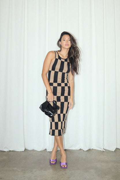 CHECKER SWEATER MIDI DRESS