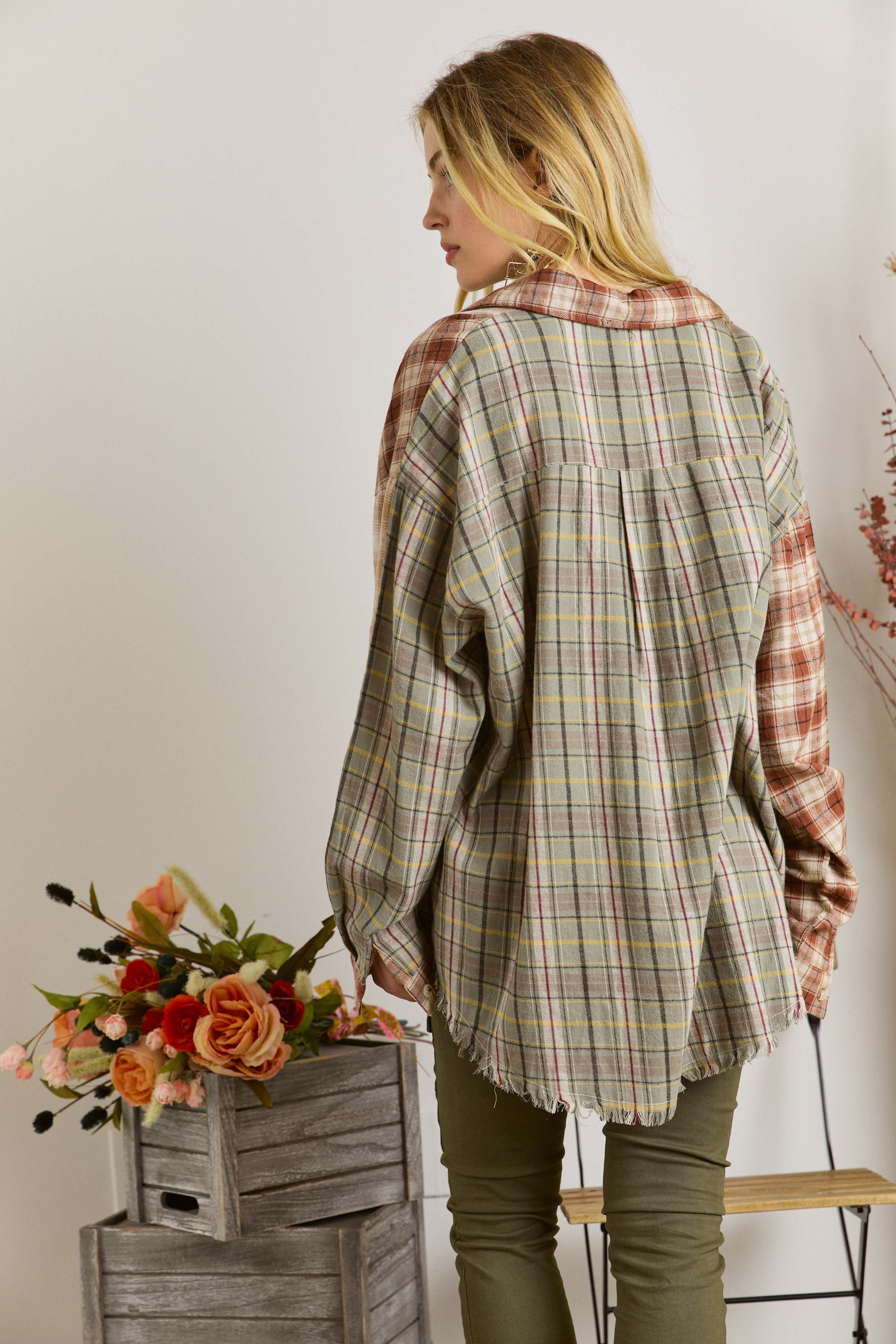 FRAYED EDGE BOHEMIAN PLAID SHIRT