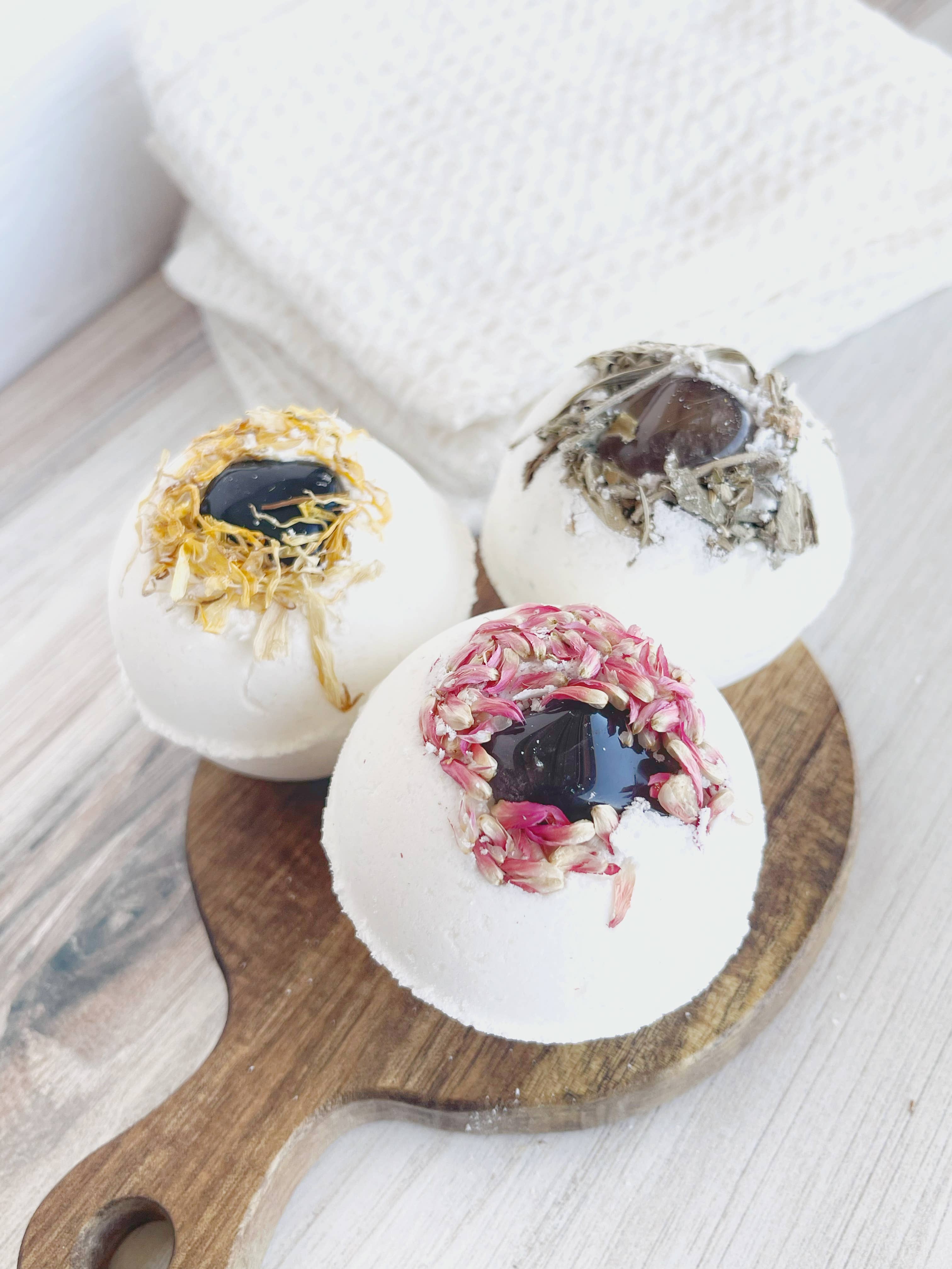 Limited Edition - Smoky Quartz Bath Bomb with Dried Flowers