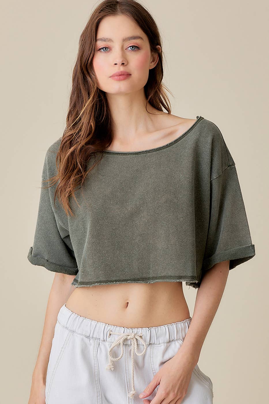 Short Sleeve Raw-Edge Crop Top